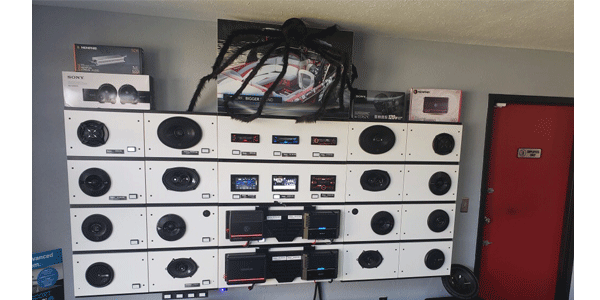 Audiostak repairs AVIDWORX displays